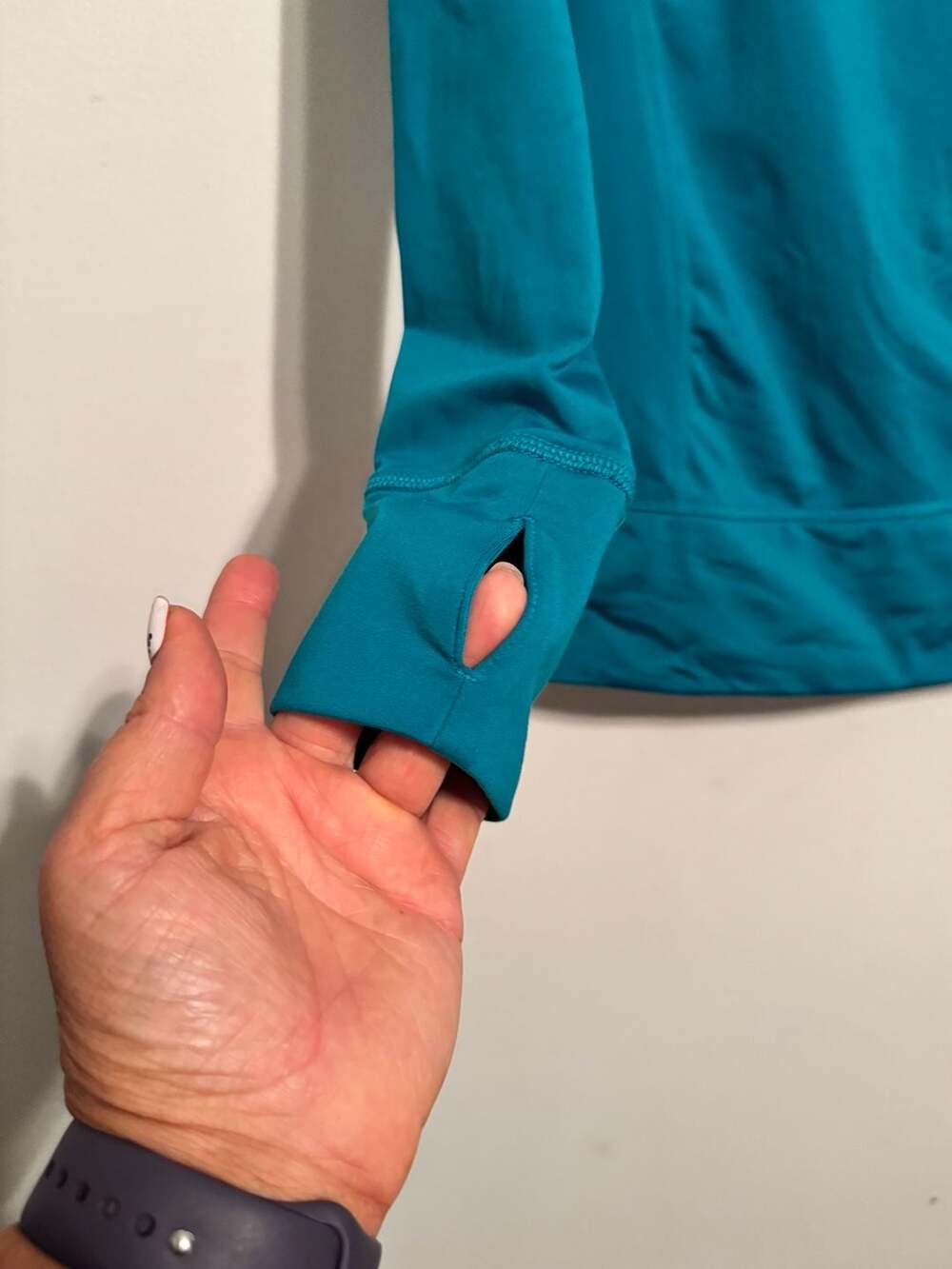 Layer 8 Performance Women's Medium Teal Cowl Neck Long Sleeve Athletic Top - Picture 4 of 4